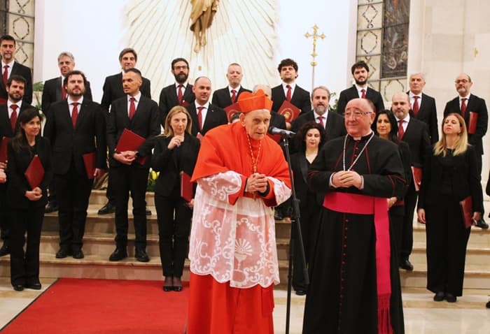VIZITA E EMINENCËS SË TIJ KARDINAL ERNEST SIMONI NË PRISHTINË
