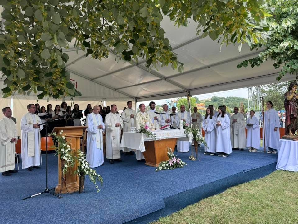 Festa e Famullisë në Zllakuqan, aty ku rrënjët e fesë takojnë hirin e së tashmes