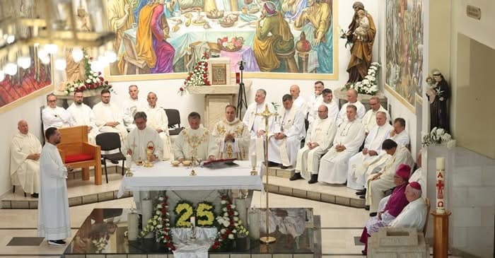 JUBILEU I 25-VJETORIT TË SHUGURIMIT MESHTARAK TË DON FATMIR KOLIQI DHE DON NIKSON SHABANI
